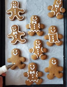 Biscuits au pain d'épice faciles
