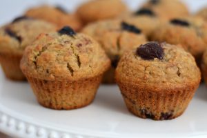 Muffins aux fruits plan rapproché