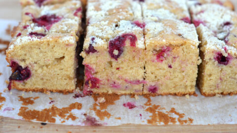Gâteau déjeuner aux canneberges (style coffee cake)