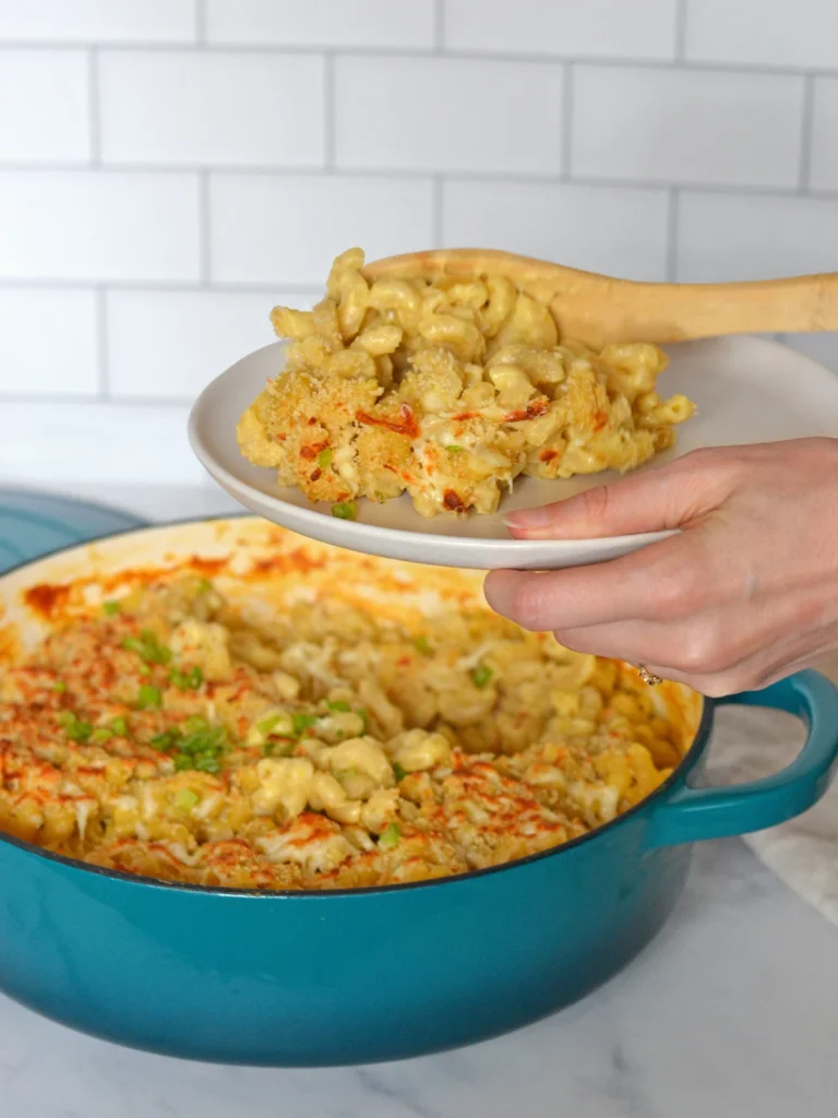 Portionnement d'un macaroni au fromage à la courge